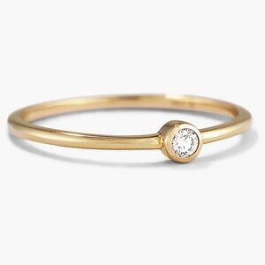 Mejuri Solo Diamond Ring (14k Yellow Gold, Diamond)